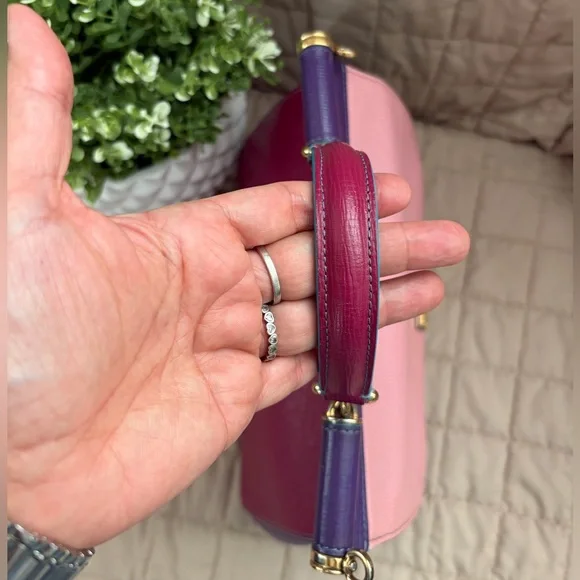 🩷Stunning Dolce and Gabbana Sicily bag🩷 - Picture 5 of 17